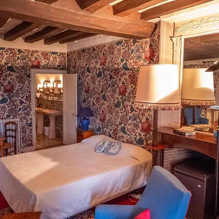 Hotel Hotellerie De Charme Le Relais Cicero Hotel-jardin-calme-verdure- Un Relais Du Xvii En Centre Au Detour Du Zoo 3*