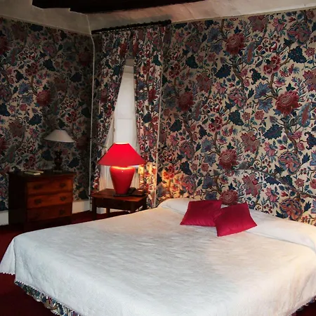 Hotellerie De Charme Le Relais Cicero Hotel-jardin-calme-verdure- Un Relais Du Xvii En Centre Au Detour Du Zoo