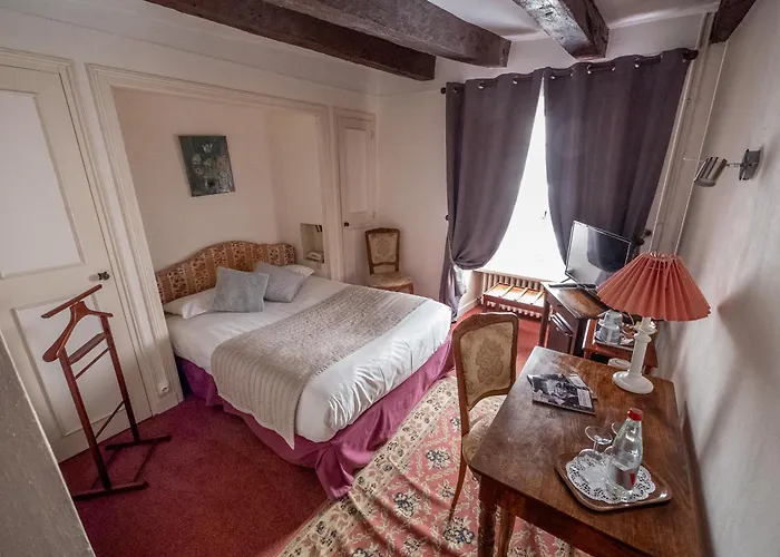 Otel Hotellerie De Charme Le Relais Cicero Hotel-jardin-calme-verdure- Un Relais Du Xvii En Centre Au Detour Du Zoo